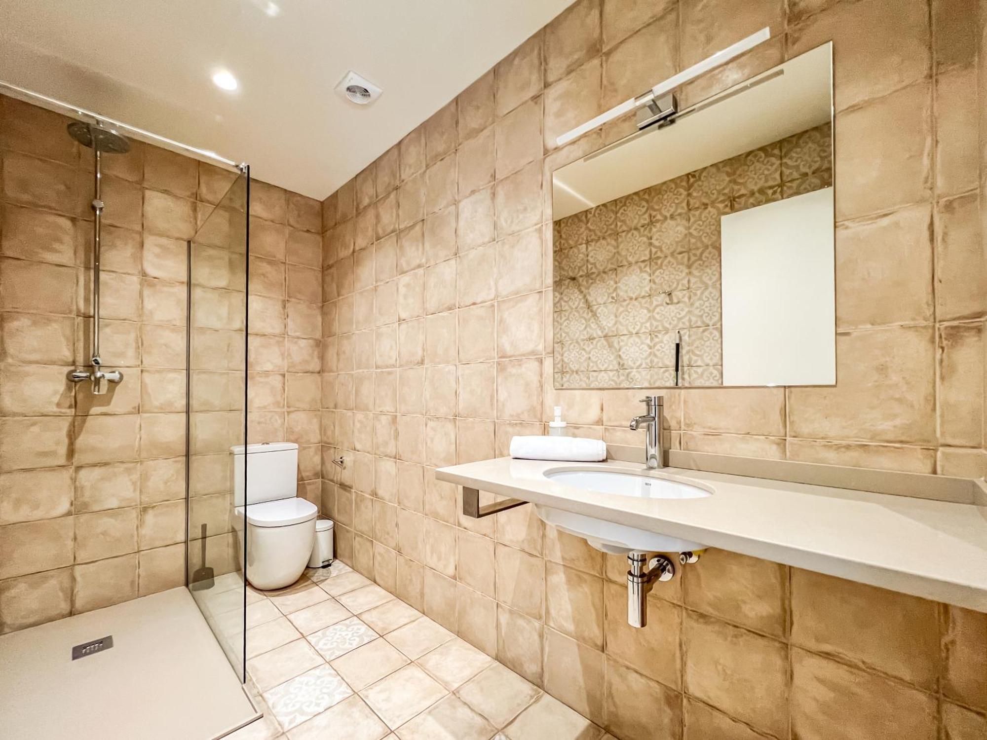 Can Cintet 1 Apartamento En La Plaza De Besalú Екстериор снимка