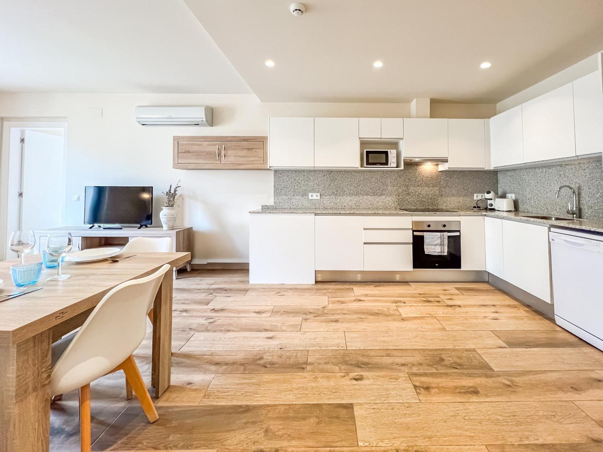 Can Cintet 1 Apartamento En La Plaza De Besalú Екстериор снимка