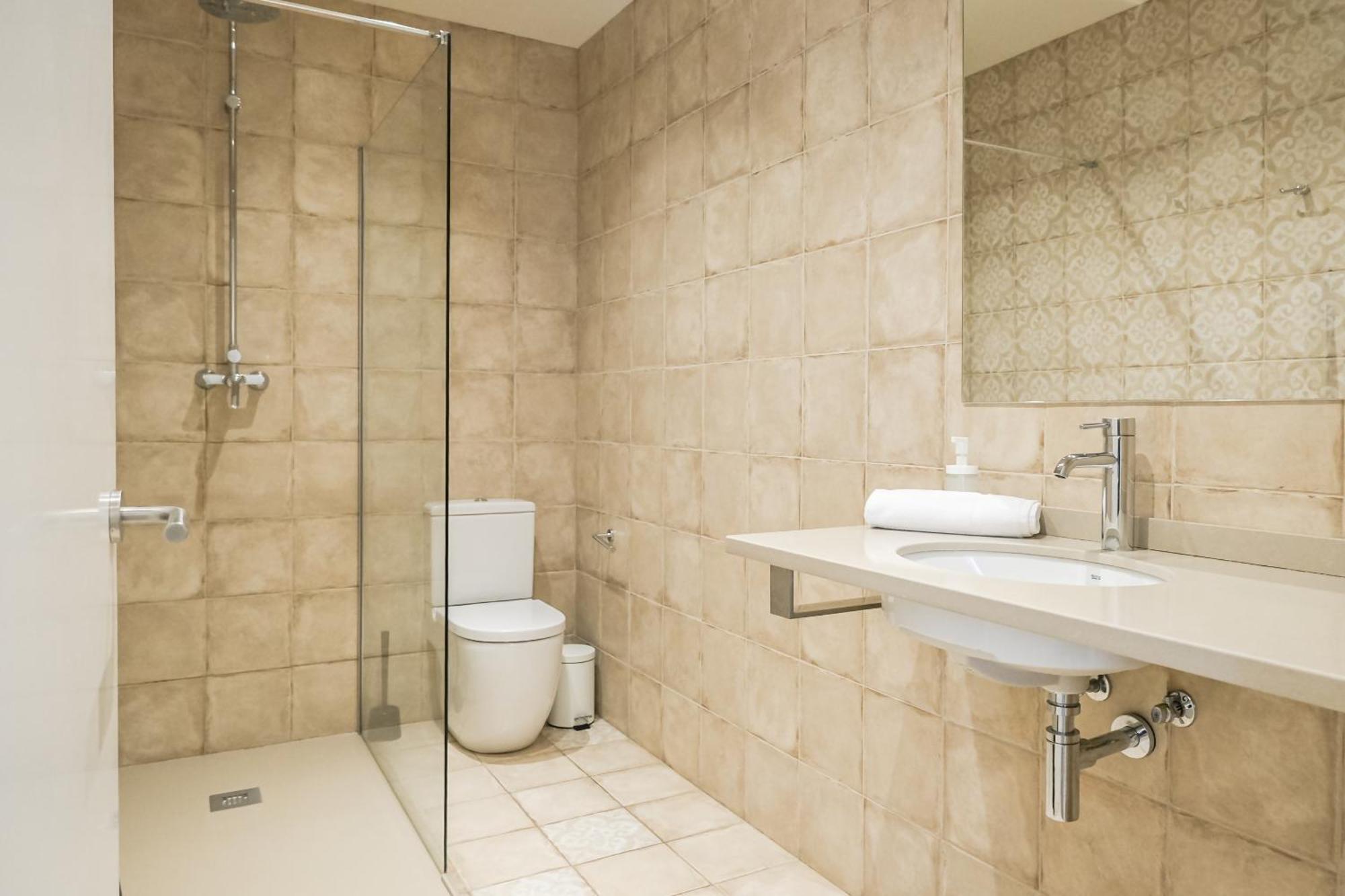 Can Cintet 1 Apartamento En La Plaza De Besalú Екстериор снимка